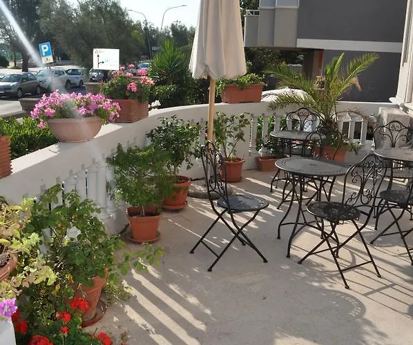 Villa L\'Aurora